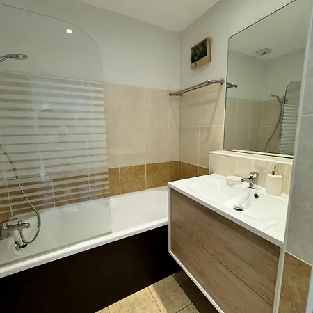 Ravissante Marina Idealement Situee Avec Jacuzzi بيت للعطل آجد