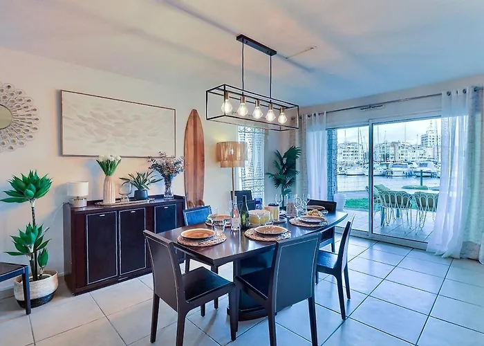 Ravissante Marina Idealement Situee Avec Jacuzzi بيت للعطل *