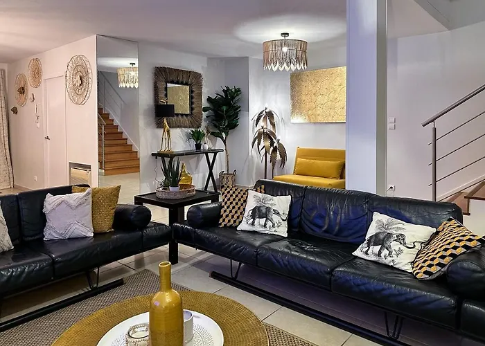 Ravissante Marina Idealement Situee Avec Jacuzzi * آجد