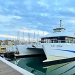 Ravissante Marina Idealement Situee Avec Jacuzzi 펜션 *