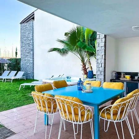 Ravissante Marina Idealement Situee Avec Jacuzzi Agde