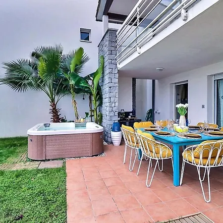 Σπίτι διακοπών Ravissante Marina Idealement Situee Avec Jacuzzi