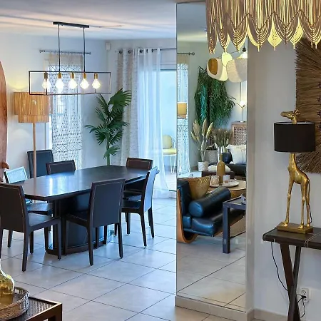 Ravissante Marina Idealement Situee Avec Jacuzzi *