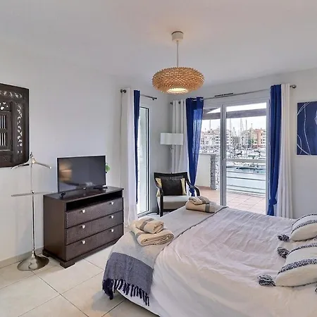 Ravissante Marina Idealement Situee Avec Jacuzzi *