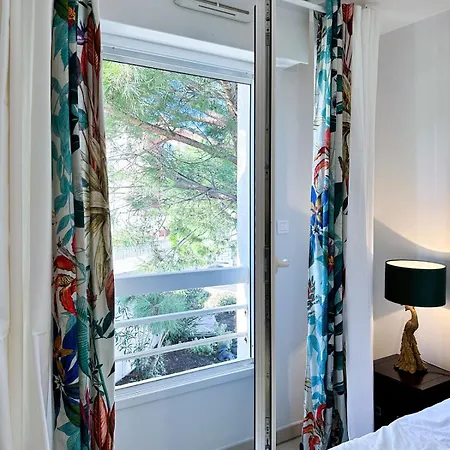 Ravissante Marina Idealement Situee Avec Jacuzzi *