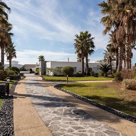 Ravissante Marina Idealement Situee Avec Jacuzzi