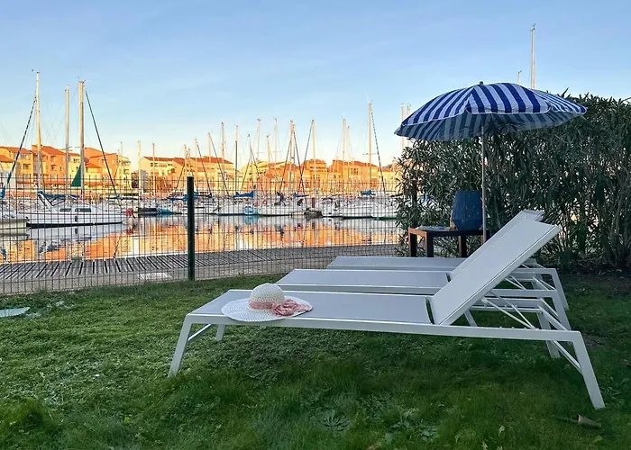 Ravissante Marina Idealement Situee Avec Jacuzzi Casa vacanze *