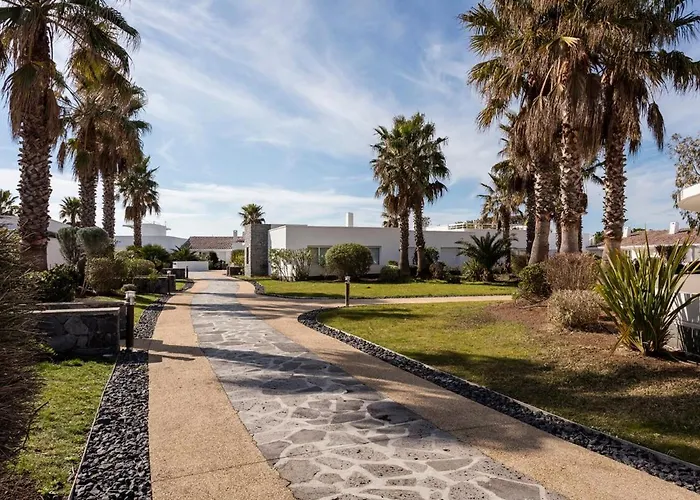 Ravissante Marina Idealement Situee Avec Jacuzzi